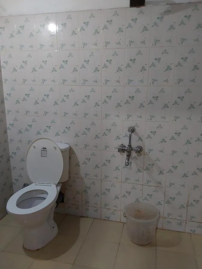 Johnson'S Homestay With Pool & Ecohouseboat Alappuzha 5*,  India