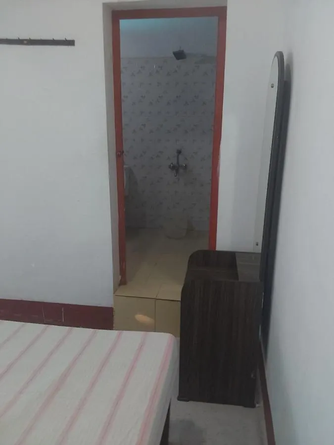 Johnson'S Homestay With Pool & Ecohouseboat Alappuzha Vendégház