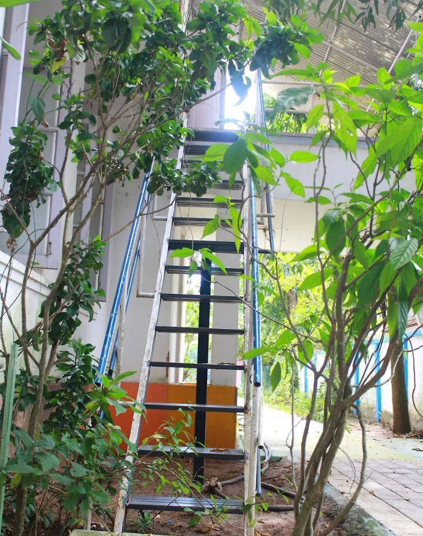 Johnson'S Homestay With Pool & Ecohouseboat Alappuzha 5*,