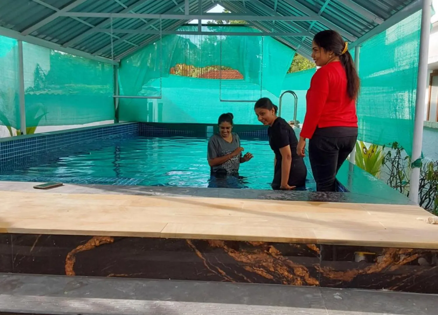 Johnson'S Homestay With Pool & Ecohouseboat Alappuzha