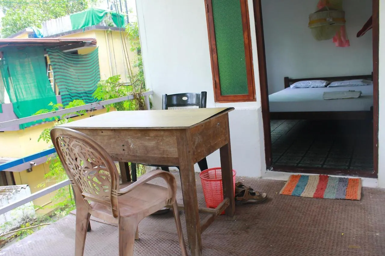 Gasthof Johnson'S Homestay With Pool & Ecohouseboat Alappuzha